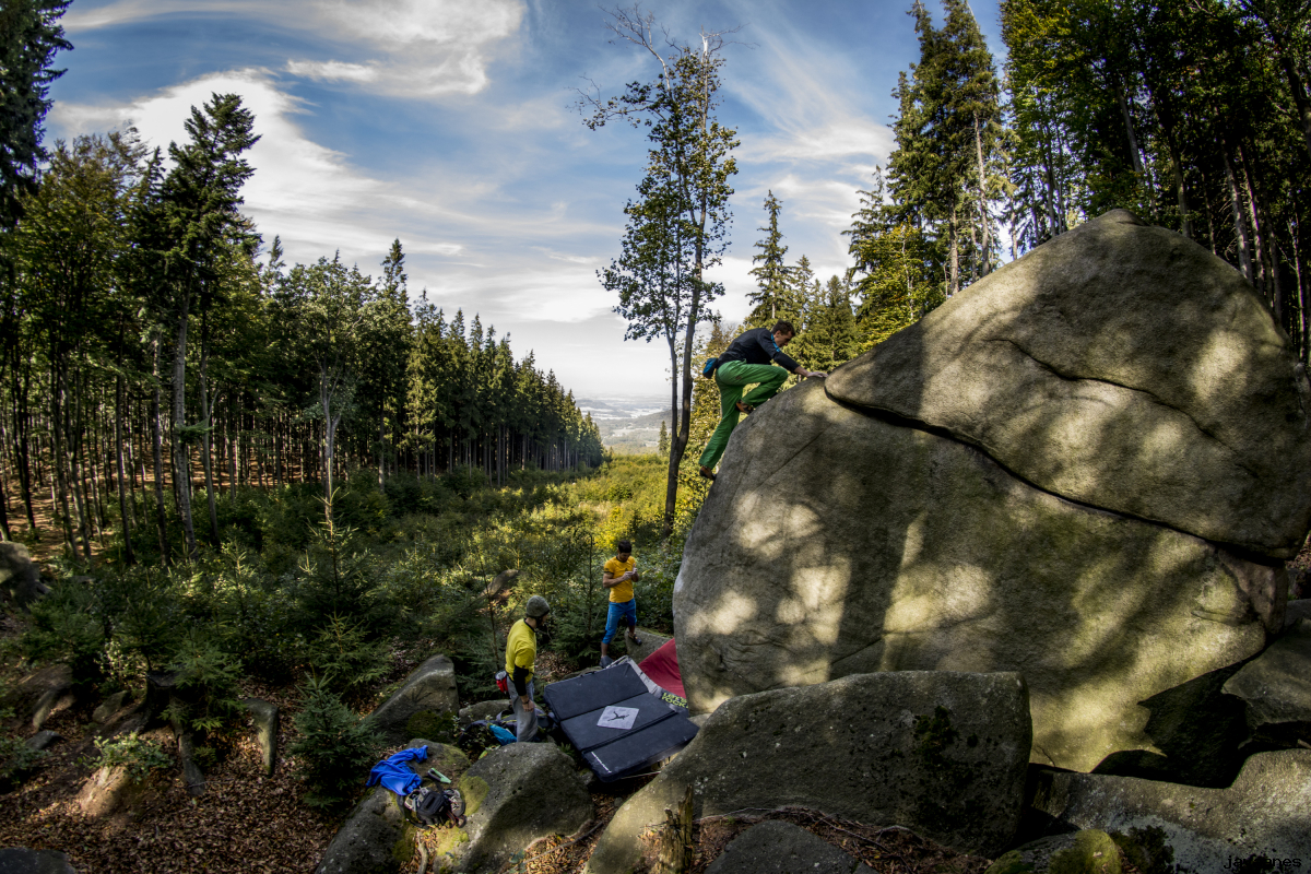 Bouldery